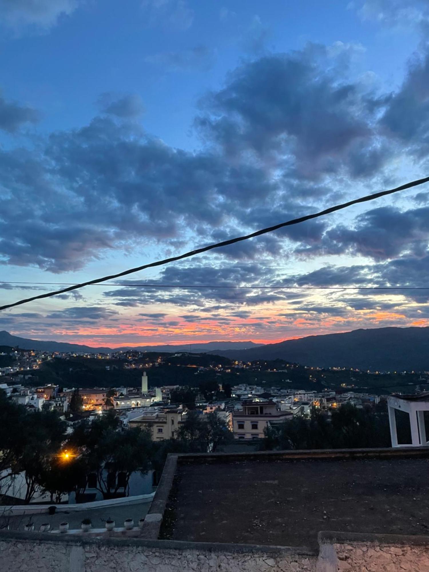Idga Appartement With Panoramic View Чефчауен Екстериор снимка